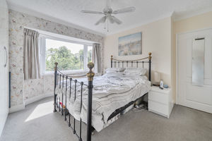 Bedroom- click for photo gallery